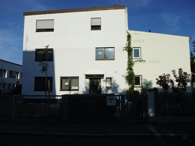 Dojo, Frühlingstraße 17